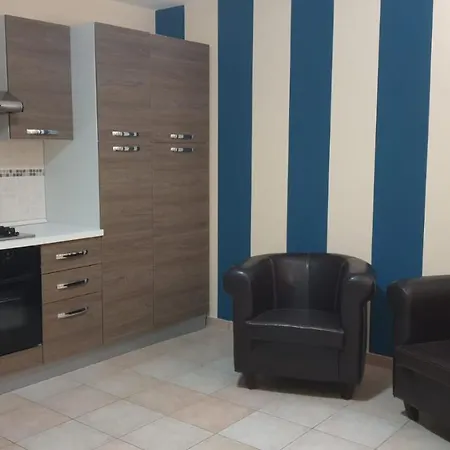 Panzió Loft 25 *